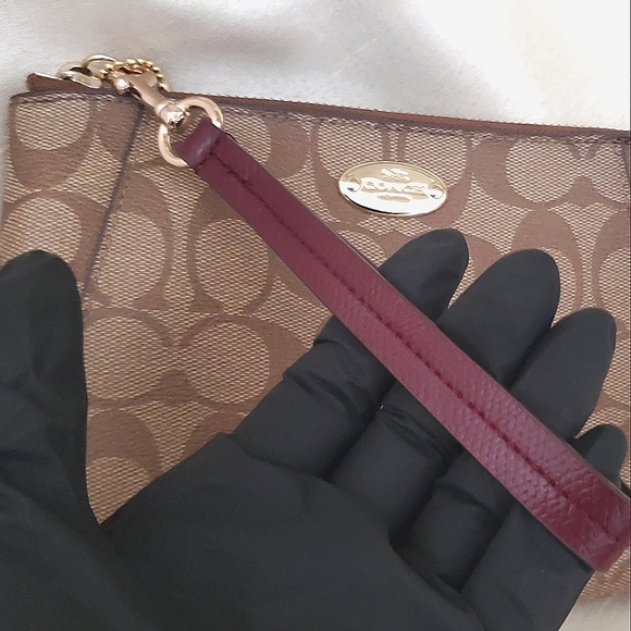 💖Coach Signature Morgan Clutch Wristlet Khaki/Sherry F65060, EUC - Picture 11 of 16